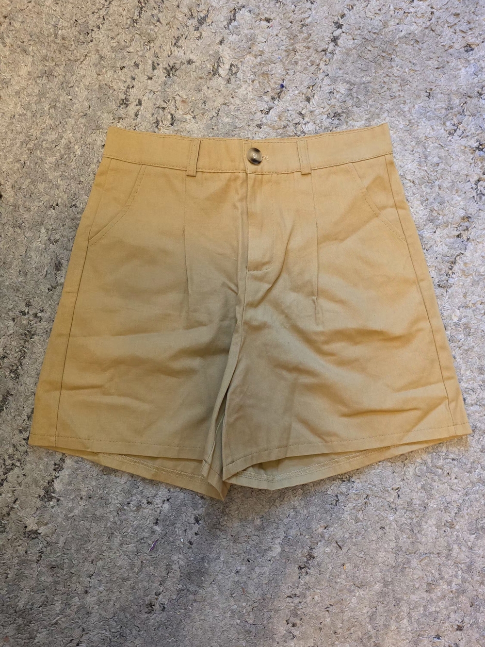 Men's Classic Cotton Shorts in Tan
